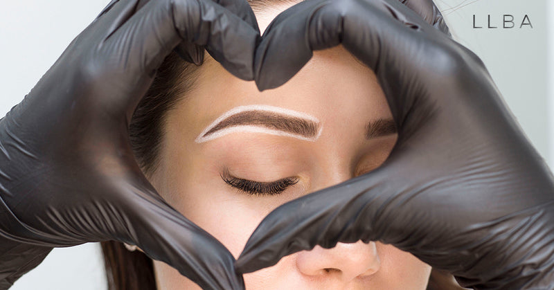 5 conseils de soins pour les sourcils au henné pour vos clients
