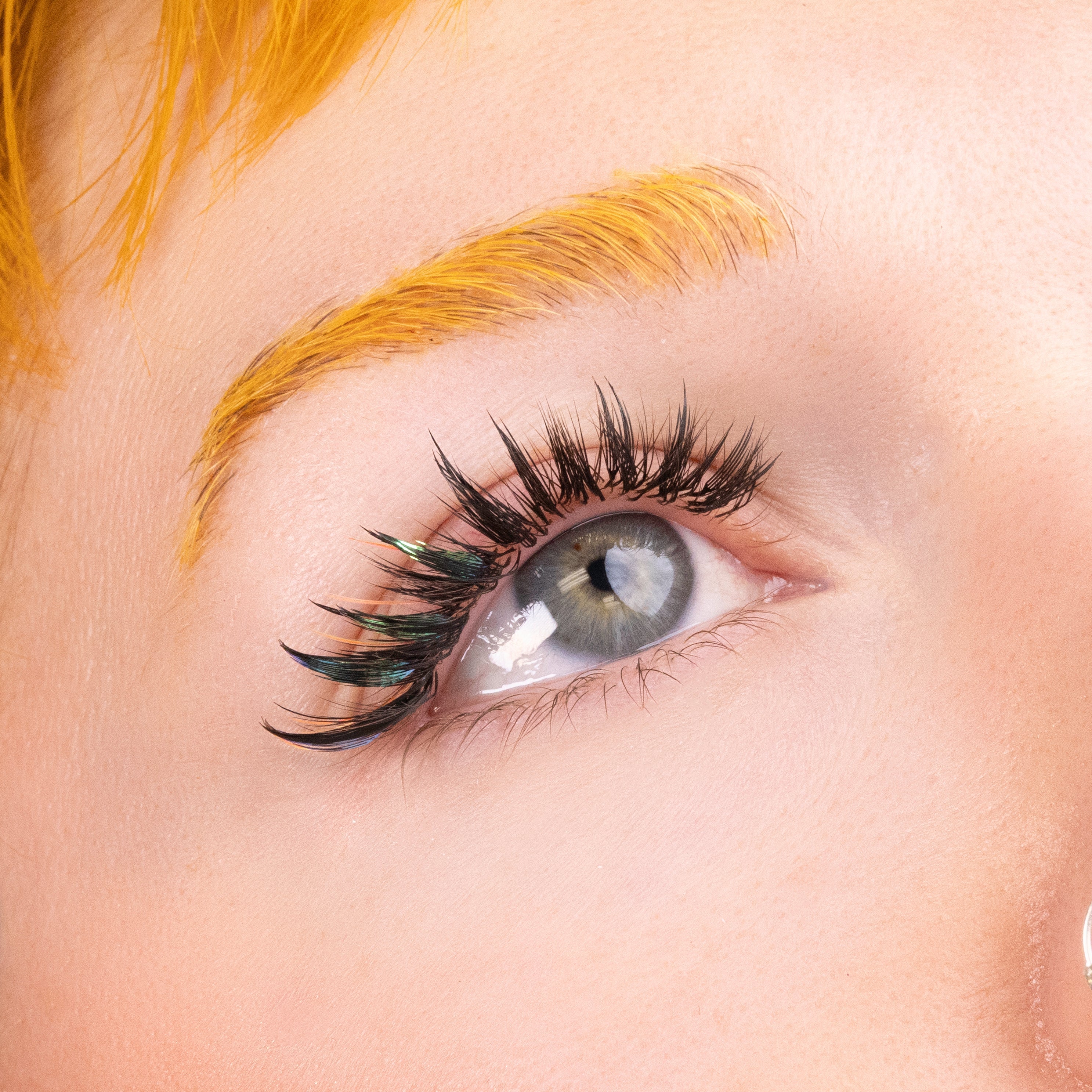 Tinsel colour lashes