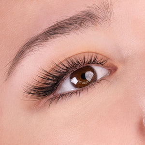 Bunnilicious Super Light Lashes 0.03