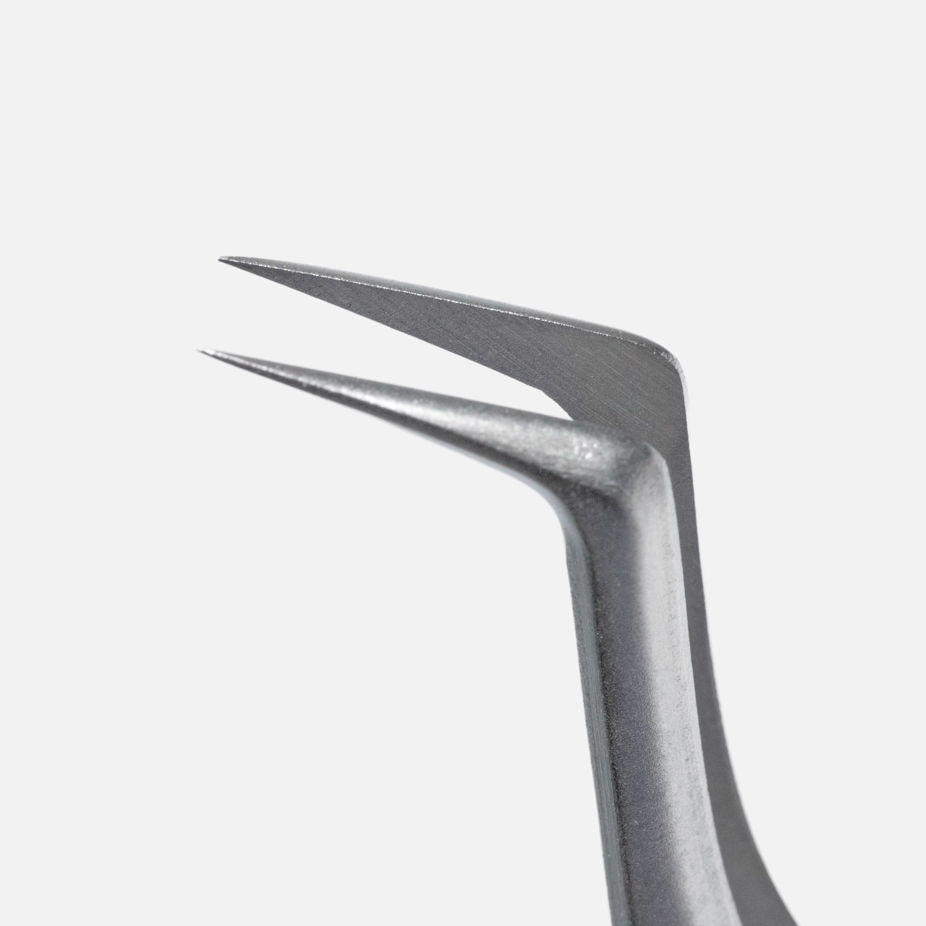 DreamCatcher Slim Boost Tweezer – Light Grip Lash Tweezer | Curacoro