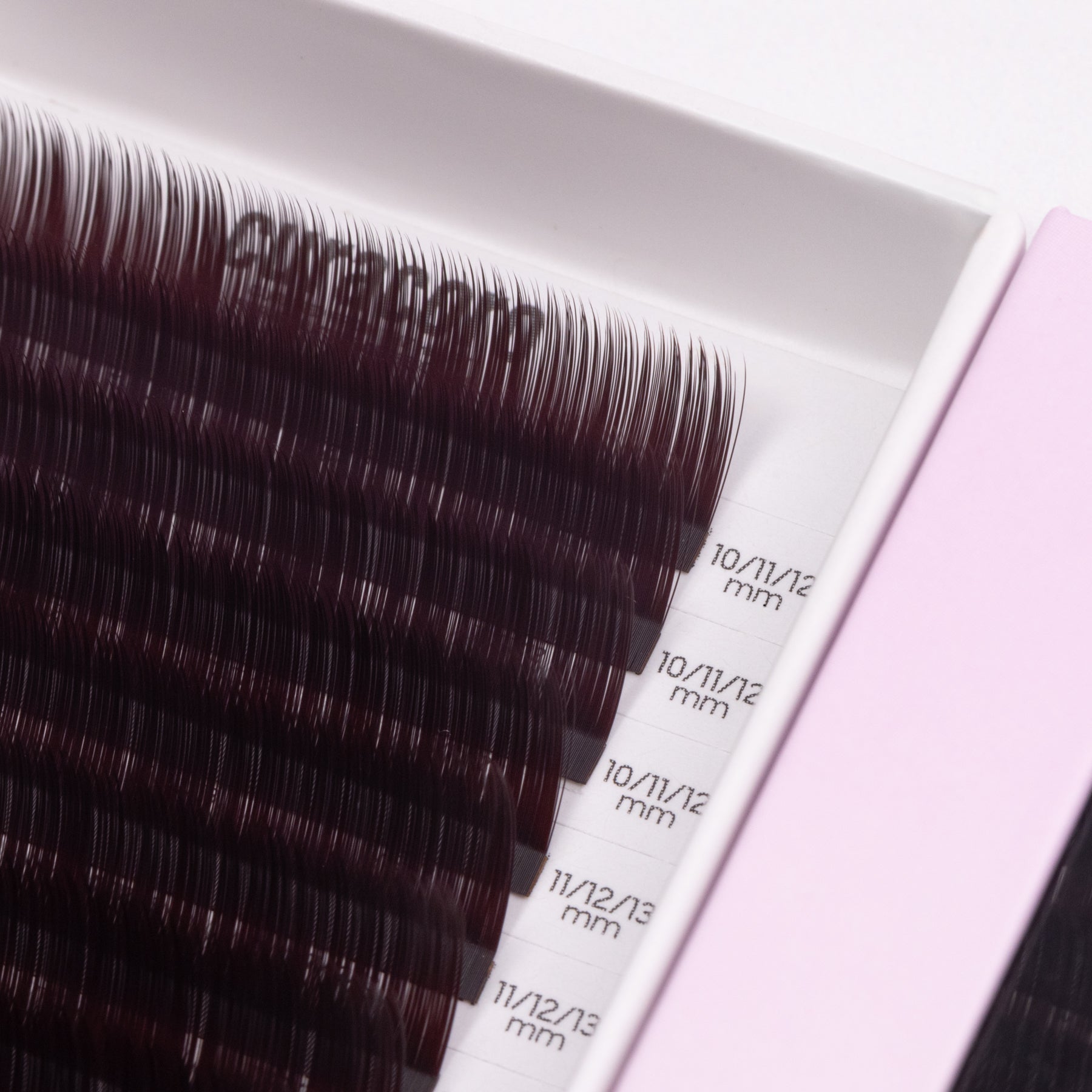 Haute Textured Cashmere Camellia Lashes 0.07 - Wine Berry Brown (matière cachemire)
