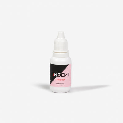 Noemi Developer Corrector 0% Bottle Over White Background