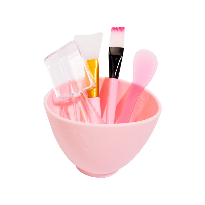 Face Mask Mixing Bowl kit in front of a white background.