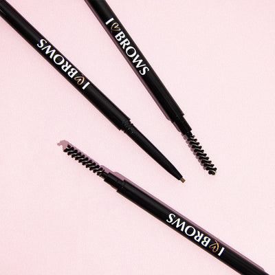 I ❤️ Brows Brow Pencil showing brush tips.