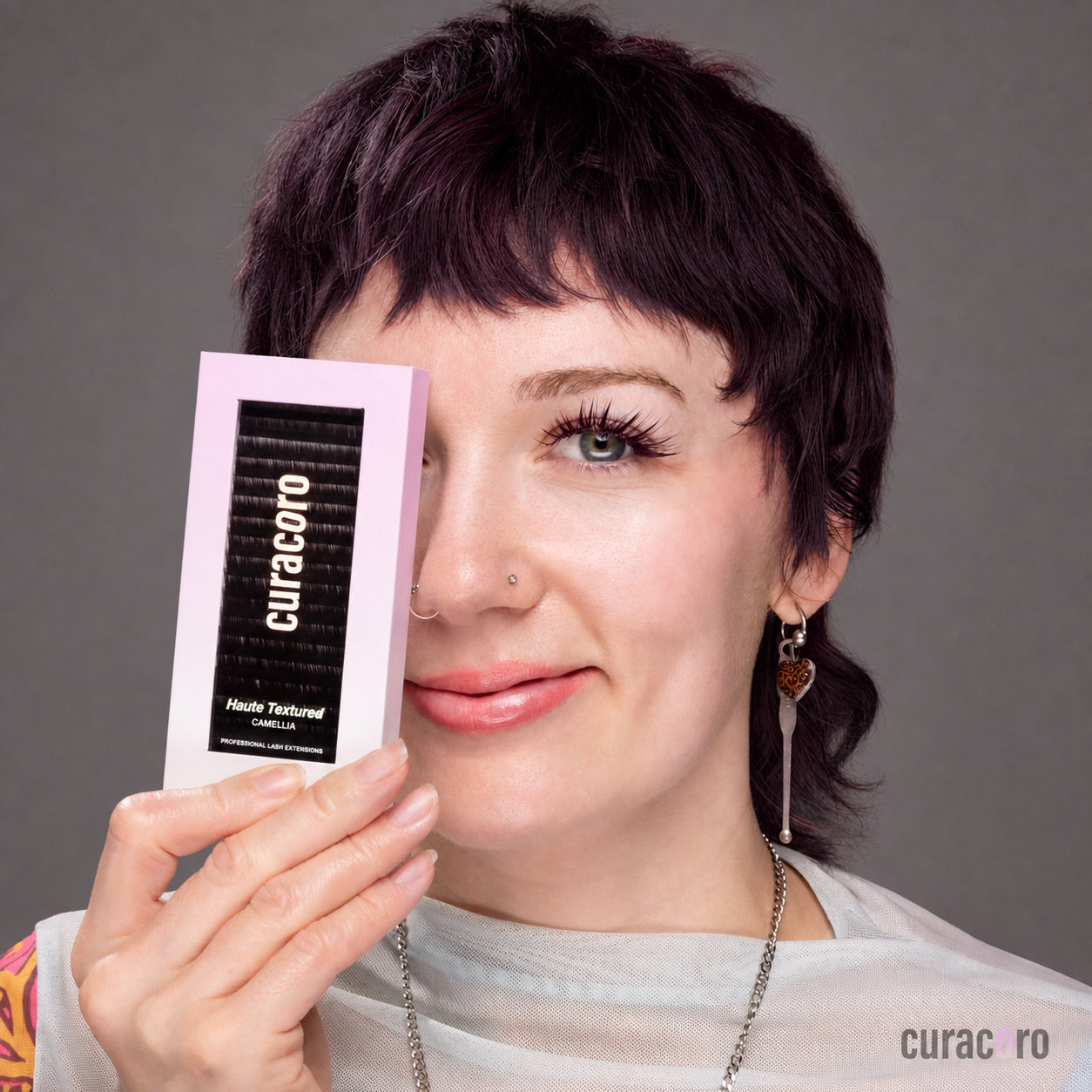 Haute Textured Cashmere Camellia Lashes 0.07 - Wine Berry Brown (matière cachemire)